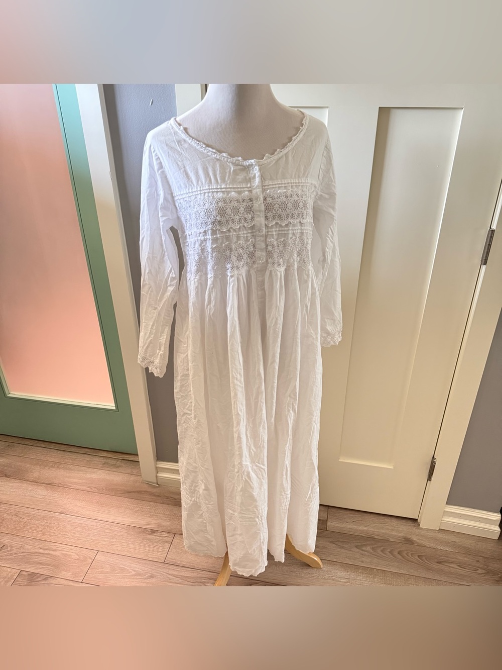 Vintage EILEEN WEST COUTURE For Queen Anne’s Lace Maxi Dress Long sleeve